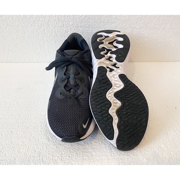 Men's Nike Renew Run, Size 12 US, Black and White - Picture 10 of 12